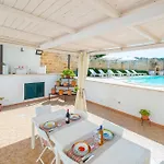 Апартаменты Casa D'amore Con Piscina Privata Алессано