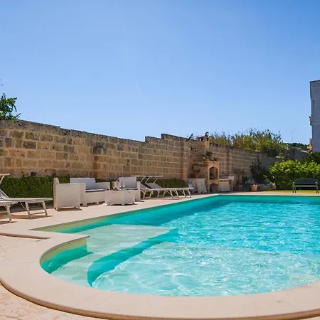 Апартаменты Casa D'amore Con Piscina Privata Алессано